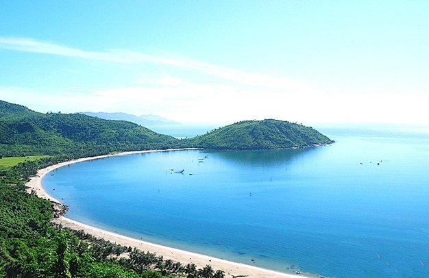 TOUR HUẾ LĂNG CÔ HỘI AN